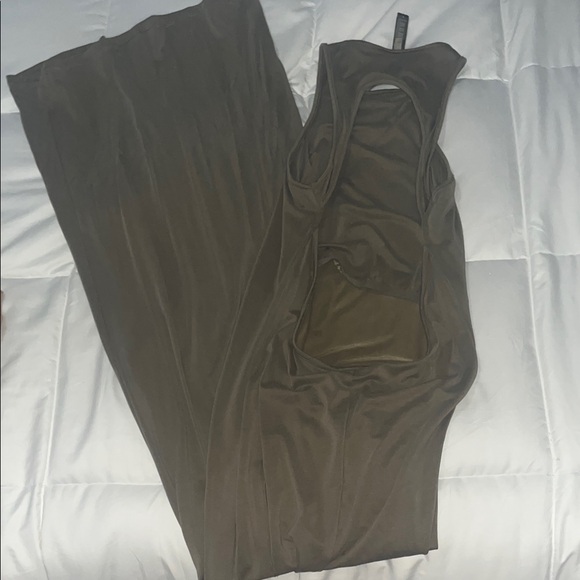 SKIMS 9 PC S/M BUNDLE, READ DESCRIPTION. - Picture 8 of 12